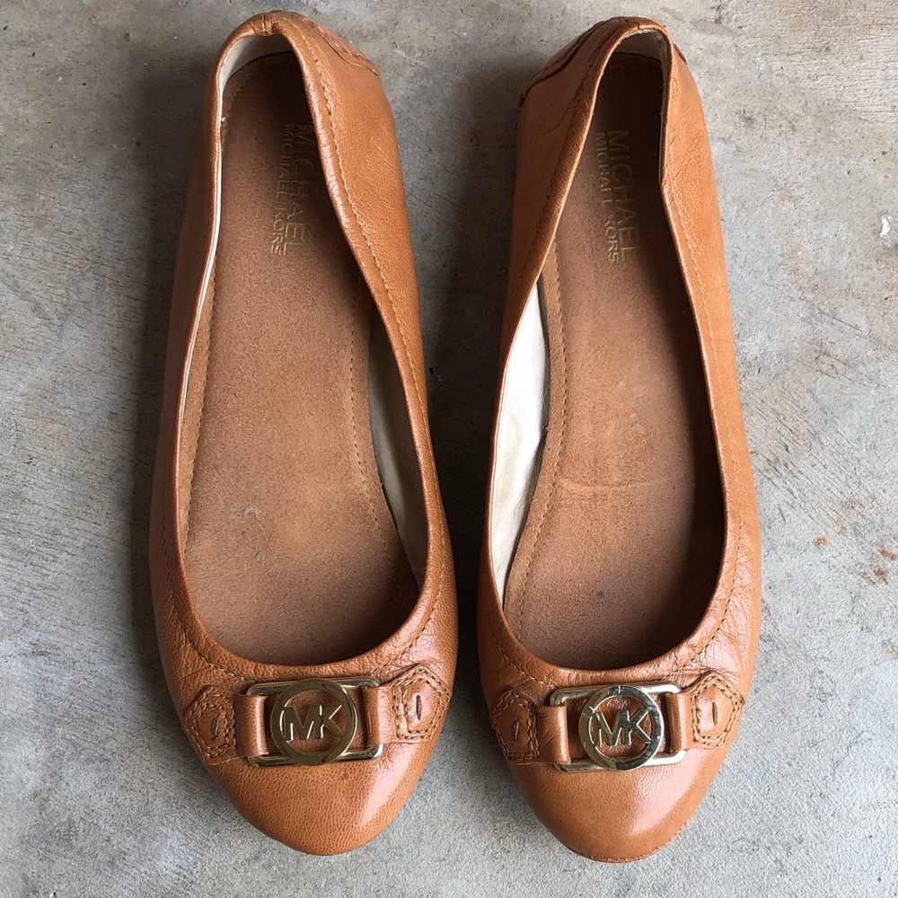 Michael Kors women’s leather flats